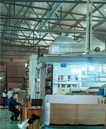 Production process of melamine veneer