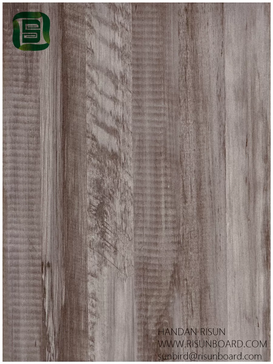  B1 (33)gery brown wood grain