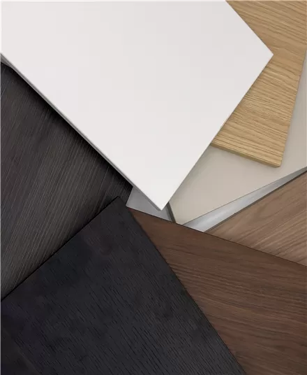 The difference between veneer, melamine board and fireproof board